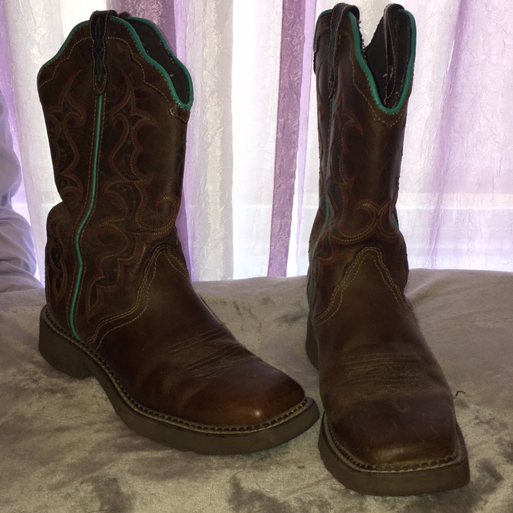 Justin cowboy boots